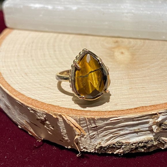 Kendra Scott Jewelry - Kendra Scott Tiger Eye Ring 🤎👁 🐯 ✨